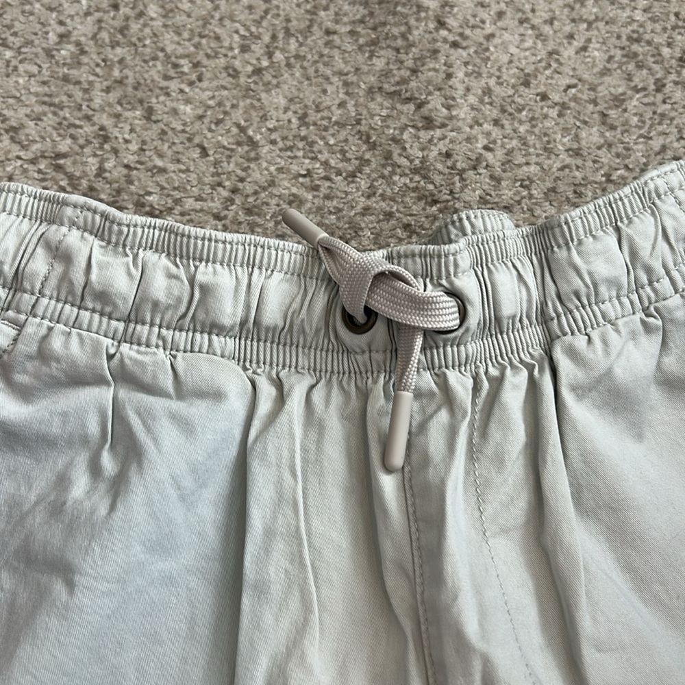 NWT J. Crew Crewcuts Pier Shorts in “Stone”, 7 - Picture 4 of 9